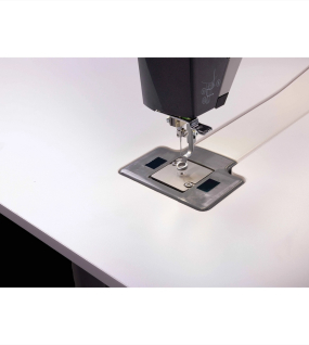 Grace Company 19SD Sit Down Long Arm Quilting Machine