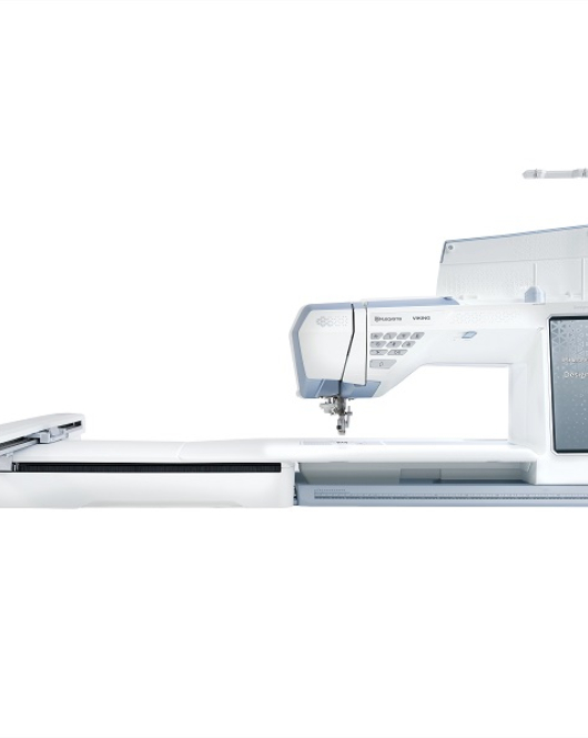HUSQVARNA VIKING DESIGNER EPIC 3 Sewing & Embroidery Machine Nordic Frost