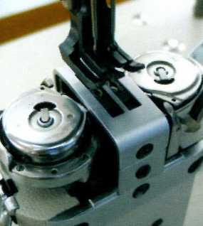 Highlead GC24628 Series Industrial Sewing Machines with Assembled Table and Servo Motor