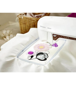 Husqvarna Viking Designer Topaz 40 Sewing and Embroidery Machine
