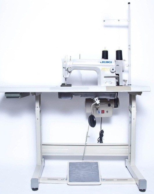 Juki DDL-8700 High-speed Single Needle Straight Lockstitch Industrial Sewing Machine with Table and Servo Motor