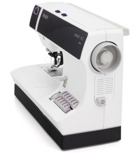 PFAFF Select 4.2 Sewing Machine