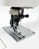 PFAFF Select 4.2 Sewing Machine