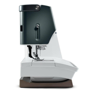 PFAFF creative expression 750 Sewing and Embroidery Machine