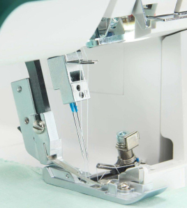 Pfaff Admire Air 3000 Serger