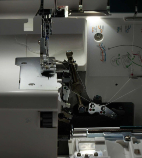 Pfaff Admire Air 3000 Serger